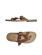 MOMA - Flip flops