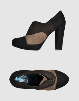 Ormes Laced Shoes - Item 44324573