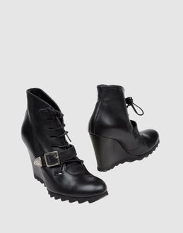 American Retro Ankle Boots - Item 44330406