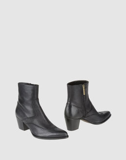 Duccio Del Duca Ankle Boots - Item 44330691