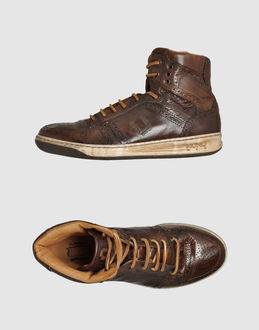  Bild mono type - Sneakers