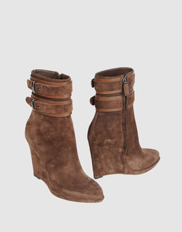 Givenchy Ankle Boots - Item 44331505