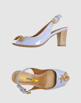 MANAS - CALZATURE - Sandali con tacco - su YOOX.COM