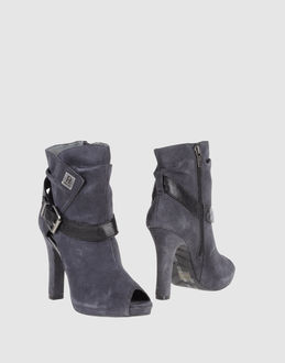 REPLAY - CALZATURE - Stivaletti - su YOOX.COM