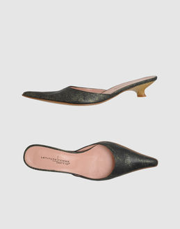 LATITUDE FEMME FOOTWEAR Mules WOMEN on YOOX.COM