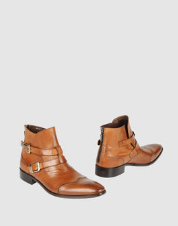 Pose London Ankle Boots - Item 44335768