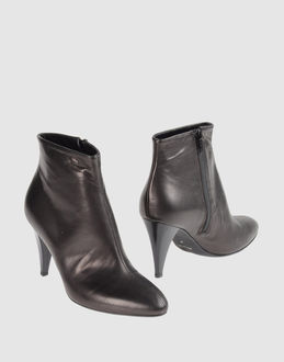 LUCA VALENTINI - CALZATURE - Stivaletti - su YOOX.COM