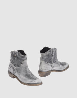 Only 4 Stylish Girls By Patrizia Pepe Ankle Boots - Item 44336980