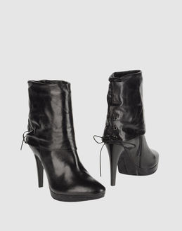 MANAS - CALZATURE - Stivaletti - su YOOX.COM