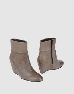 BRUNO PREMI - CALZATURE - Stivaletti - su YOOX.COM