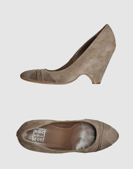 Strategia Closed-toe Slip-ons  - Item 44341300