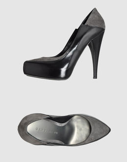 BARBARA BUI - CALZATURE - Decolletes con plateau - su YOOX.COM