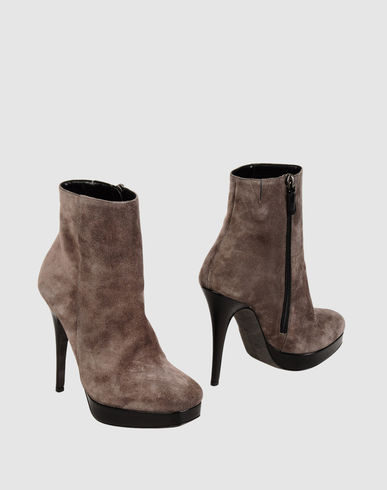 ZOOM BARBARA BUI - Ankle boots