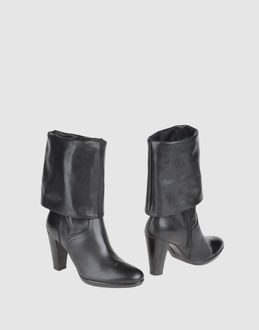 MANAS - CALZATURE - Stivali con tacco - su YOOX.COM