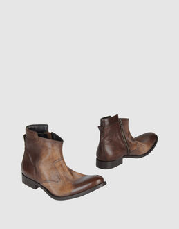 Diesel Black Gold Ankle Boots - Item 44343234