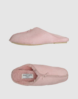 SCARPET-A-PORTER FOOTWEAR Mules WOMEN on YOOX.COM