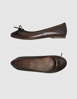 Geste Proposition Ballet Flats - Item 44344994