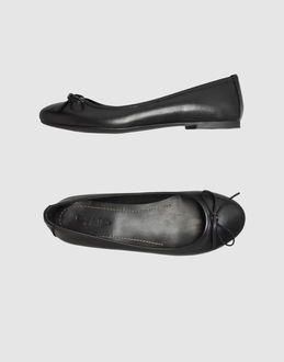 Geste Proposition Ballet Flats - Item 44344998