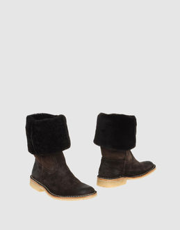 Esseutesse Ankle Boots - Item 44345396