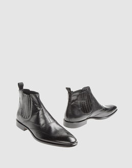 Maldini Ankle Boots - Item 44346620