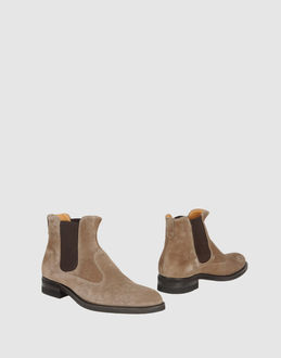 CRISTIANO GUALTIERI - CALZATURE - Stivaletti - su YOOX.COM