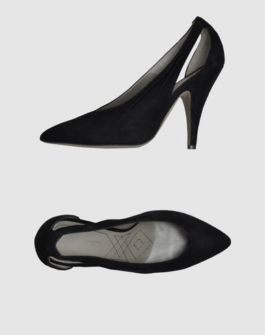 ZOOM ALBERTA FERRETTI - Pump