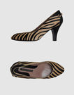 STUDIO POLLINI - Closed-toe slip-ons 