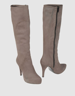 BRUNO PREMI - CALZATURE - Stivali con tacco - su YOOX.COM