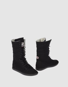 GRAVIS - CALZATURE - Stivaletti - su YOOX.COM