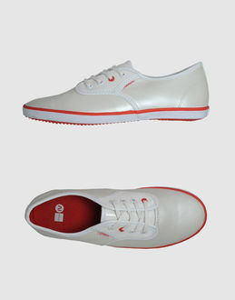 GRAVIS - CALZATURE - Sneakers - su YOOX.COM