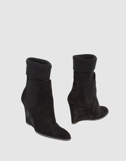 GIVENCHY - CALZATURE - Stivaletti - su YOOX.COM