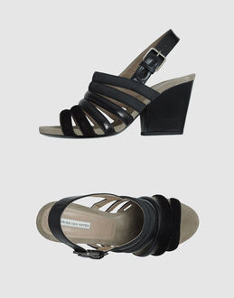 DRIES VAN NOTEN - CALZATURE - Sandali con tacco - su YOOX.COM