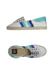 B SIDED - Slip On Sneaker
