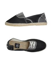 B SIDED - Slip On Sneaker