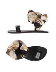 AVEC MODÉRATION - Sandals