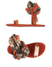 AVEC MODÉRATION - Sandals
