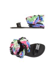 AVEC MODÉRATION - Sandals
