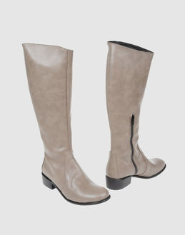 NADIA GRILLI - CALZATURE - Stivali - su YOOX.COM
