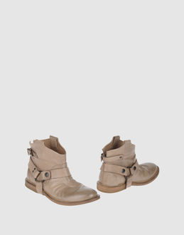 ELISANERO - CALZATURE - Stivaletti - su YOOX.COM