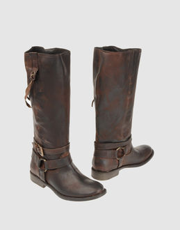 GESTE PROPOSITION - CALZATURE - Stivali - su YOOX.COM