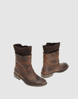GESTE PROPOSITION - CALZATURE - Stivaletti - su YOOX.COM