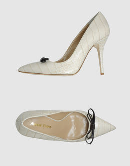 ADELE FADO - CALZATURE - Decolletes - su YOOX.COM
