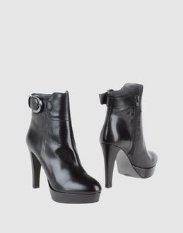 MICHELE GRIMALDI - CALZATURE - Stivaletti - su YOOX.COM