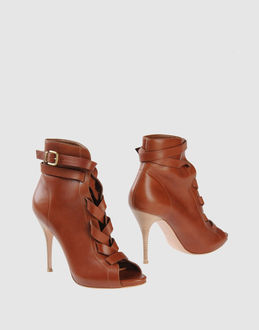 GIANVITO ROSSI - CALZATURE - Stivaletti - su YOOX.COM