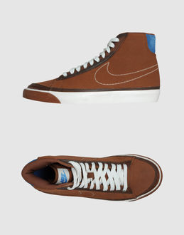NIKE - CALZATURE - Sneakers alte - su YOOX.COM