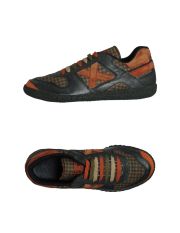 MUNICH - Sneakers