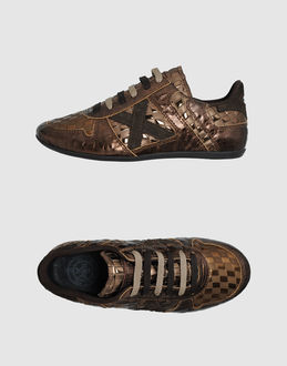MUNICH - CALZATURE - Sneakers - su YOOX.COM