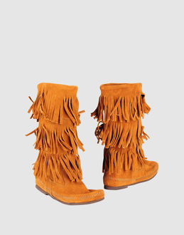 MINNETONKA MOCCASIN - CALZATURE - Stivali - su YOOX.COM