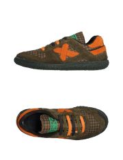 MUNICH - Sneakers
