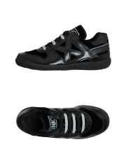 MUNICH - Sneakers